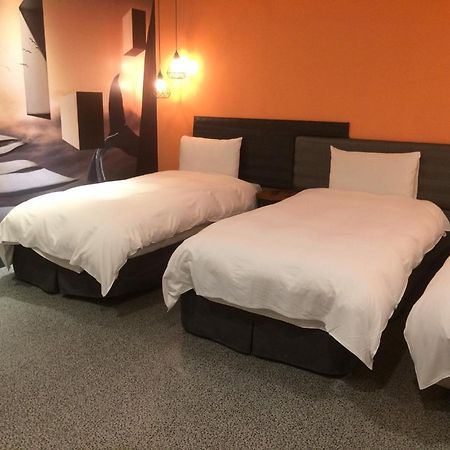 Hotel Half Тайджун Екстериор снимка